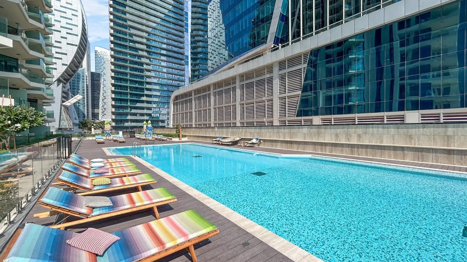 Elegantly Furnished Missoni Home With Canal Views Dubai United Arab Emirates